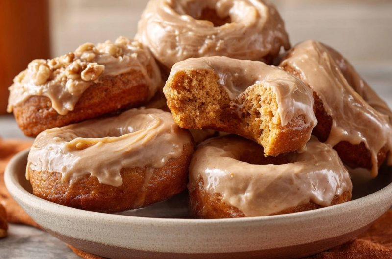 Pumpkin Spice Baked Donuts