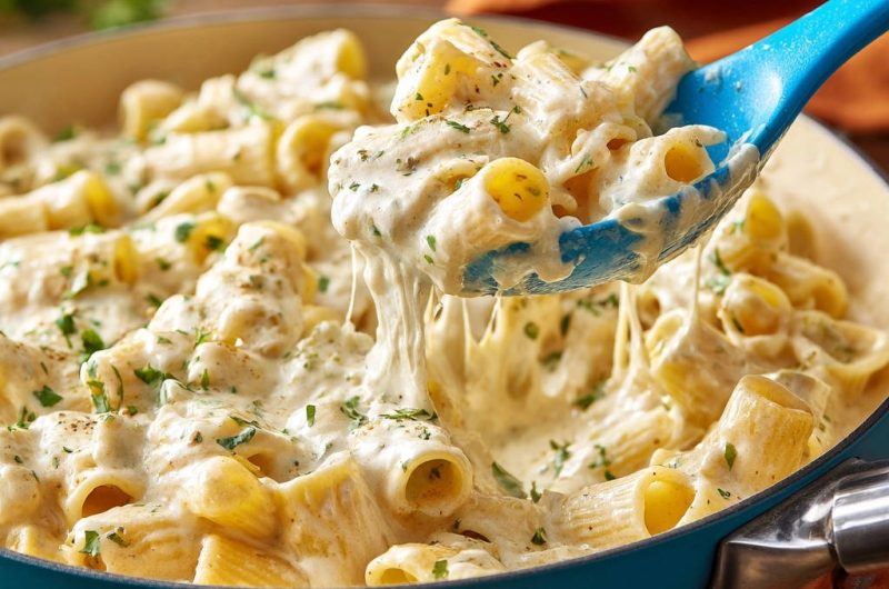 Rigatoni Alfredo