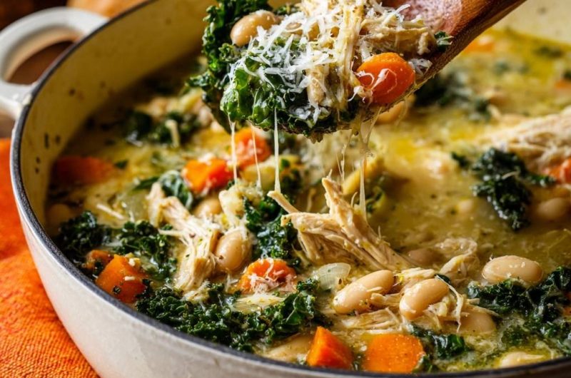 Chicken Kale White Bean Soup