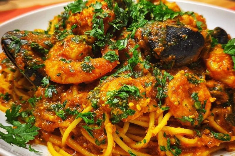 Spicy Shrimp Mussel Pasta