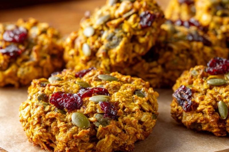 Pumpkin Pepita Cranberry Oat Cookies