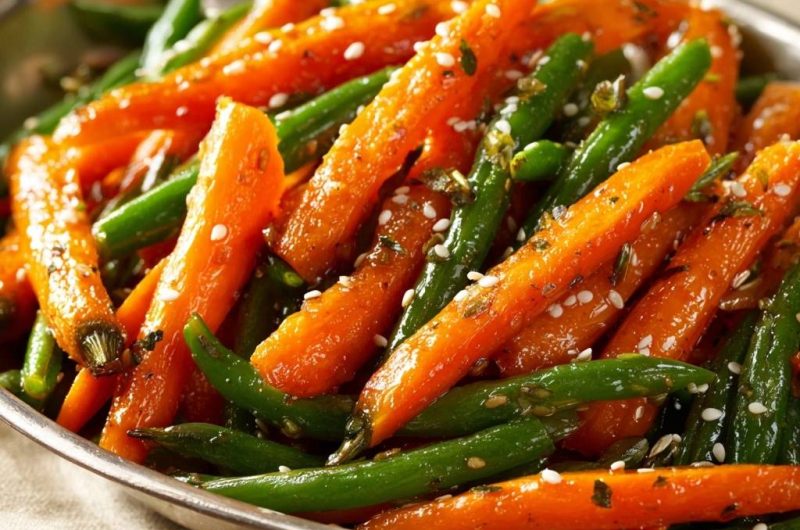 Sesame Glazed Green Beans and Carrots