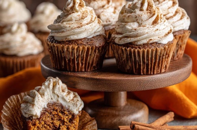 Pumpkin Cream Cheese Cupcakes