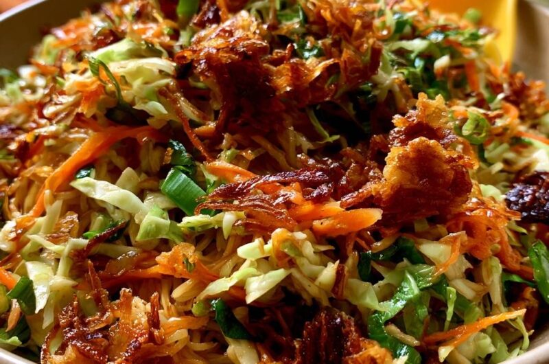 Crispy Asian Cabbage Slaw